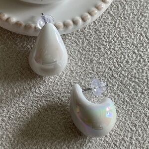 Iridescent chunky open hoops